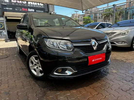 RENAULT-LOGAN-2017