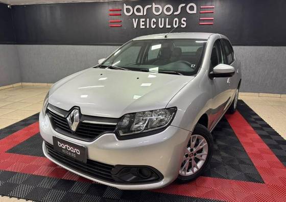 RENAULT LOGAN 1.6 EXPRESSION 8V FLEX 4P MANUAL