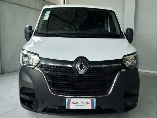 RENAULT-MASTER-2023