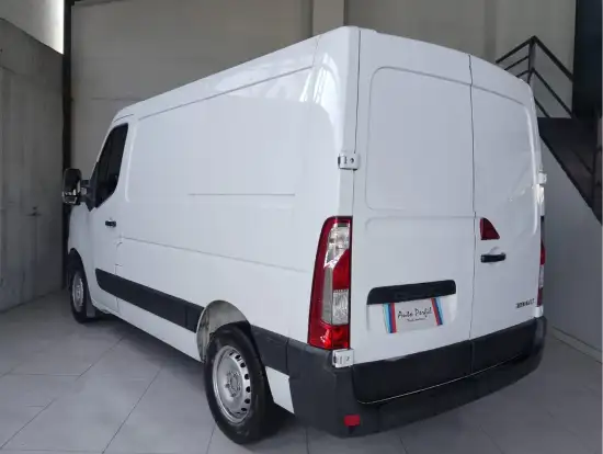 RENAULT-MASTER-2.3 DCI DIESEL FURGÃO L1H1 3P MANUAL RENAULT-MASTER-2023