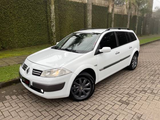 RENAULT MEGANE 1.6 DYNAMIQUE GRAND TOUR 16V FLEX 4P MANUAL