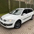 RENAULT MEGANE 1.6 DYNAMIQUE GRAND TOUR 16V FLEX 4P MANUAL RENAULT MEGANE 1.6 DYNAMIQUE GRAND TOUR 16V FLEX 4P MANUAL