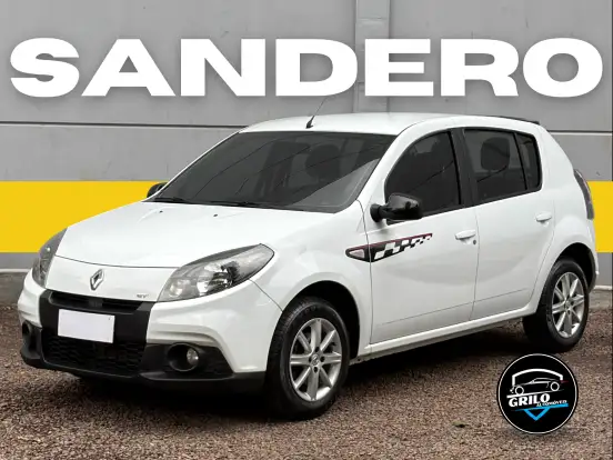 RENAULT-SANDERO-2013