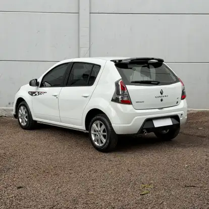 RENAULT-SANDERO-1.6 GT LINE LIMITED FLEX 4P MANUAL RENAULT-SANDERO-2013