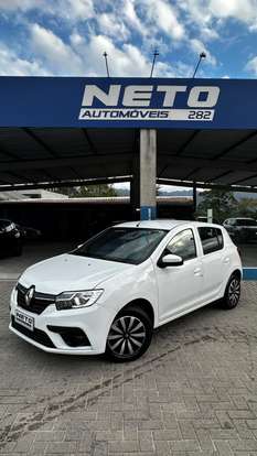 RENAULT-SANDERO-2020