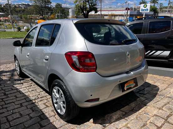 RENAULT-SANDERO-1.6 16V SCE FLEX EXPRESSION MANUAL RENAULT-SANDERO-2018