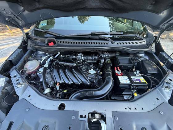 RENAULT CAPTUR 1.6 16V SCE FLEX LIFE X-TRONIC