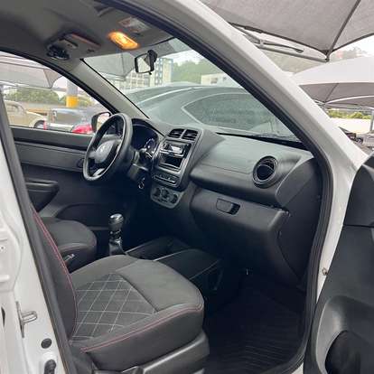 RENAULT-KWID-2025