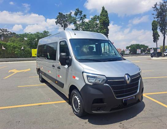 RENAULT MASTER 2.3 DCI DIESEL MINIBUS EXECUTIVE 16L L3H2 3P MANUAL