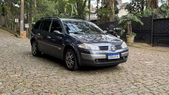 RENAULT-MEGANE-2007