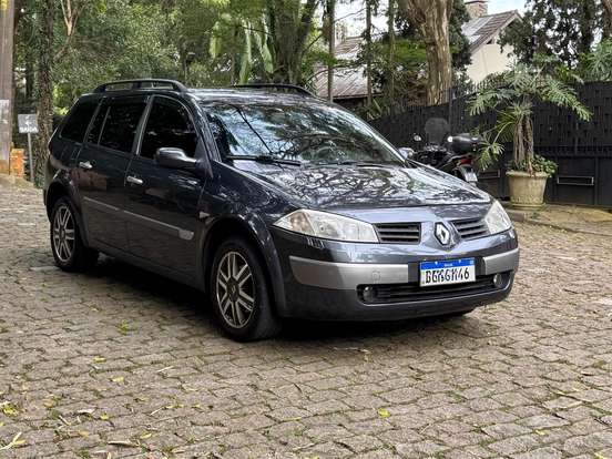 RENAULT-MEGANE-2.0 DYNAMIQUE SEDAN 16V GASOLINA 4P AUTOMÁTICO RENAULT-MEGANE-2007