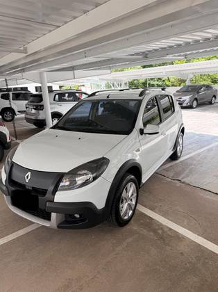 RENAULT SANDERO 1.6 STEPWAY 16V FLEX 4P AUTOMÁTICO