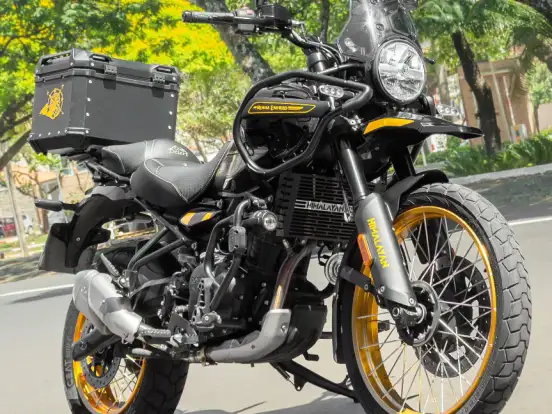 ROYAL ENFIELD-HIMALAYAN 450 HANLE BLACK ROYAL ENFIELD-HIMALAYAN 450 HANLE BLACK-2025