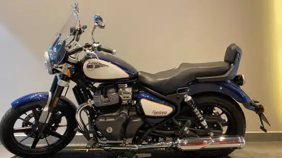 ROYAL ENFIELD-METEOR 650 CELESTIAL-2025