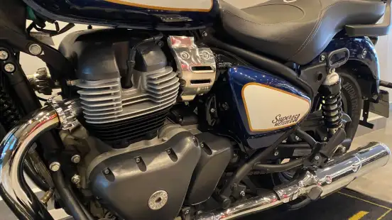 ROYAL ENFIELD-METEOR 650 CELESTIAL-2025