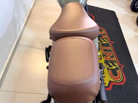 ROYAL ENFIELD-CLASSIC 350 SIGNALS-2023