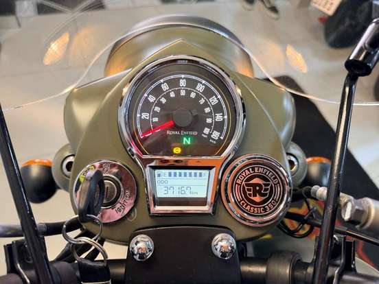 ROYAL ENFIELD-CLASSIC 350 SIGNALS-2023