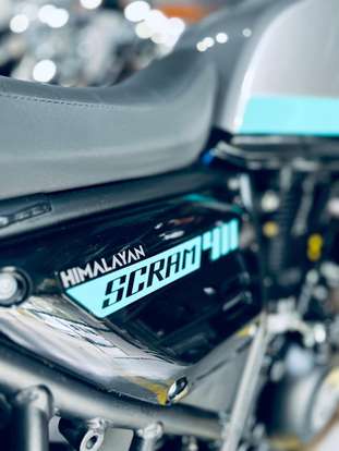 ROYAL ENFIELD-SCRAM 411-2023