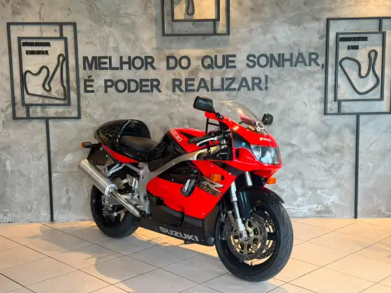 SUZUKI GSX-R750 