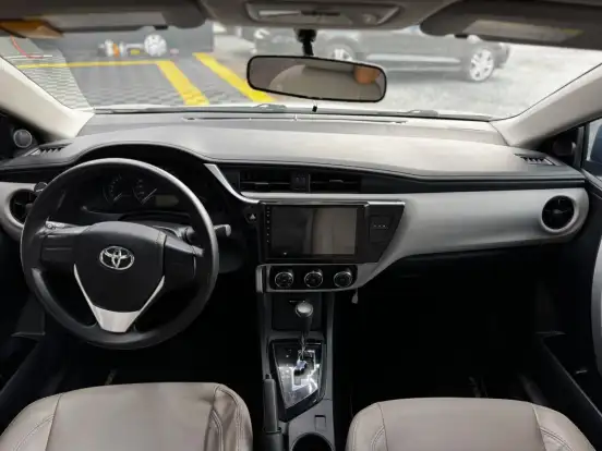 TOYOTA-COROLLA-2019