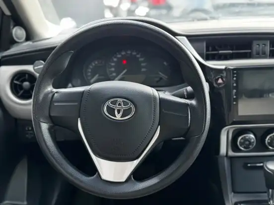 TOYOTA-COROLLA-2019