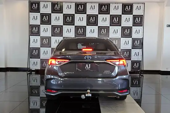 TOYOTA-COROLLA-2023