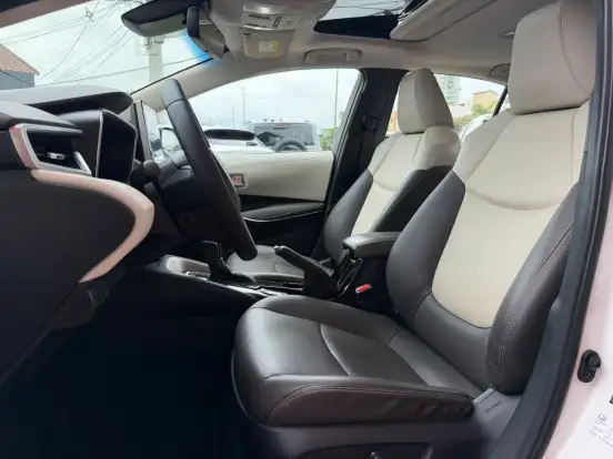 TOYOTA-COROLLA-2024