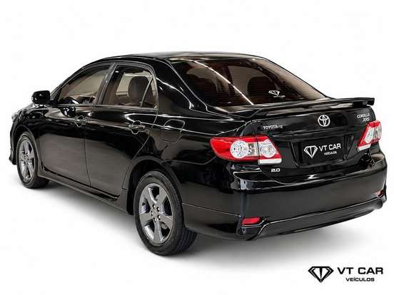 TOYOTA-COROLLA-2012
