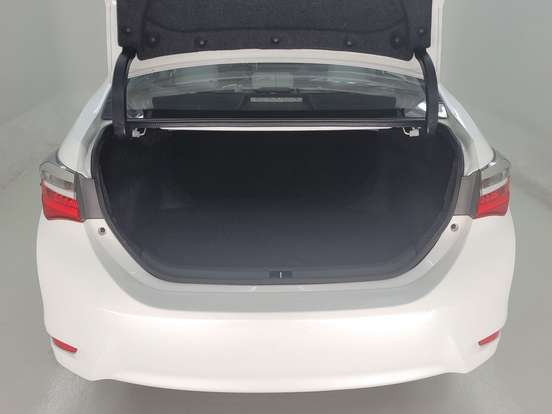 TOYOTA-COROLLA-2018