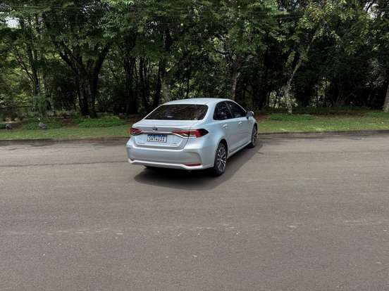 TOYOTA-COROLLA-2023