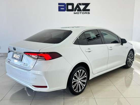 TOYOTA-COROLLA-2023