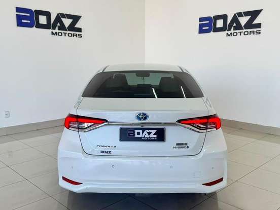 TOYOTA-COROLLA-2023