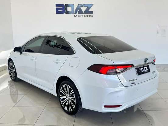 TOYOTA-COROLLA-2023
