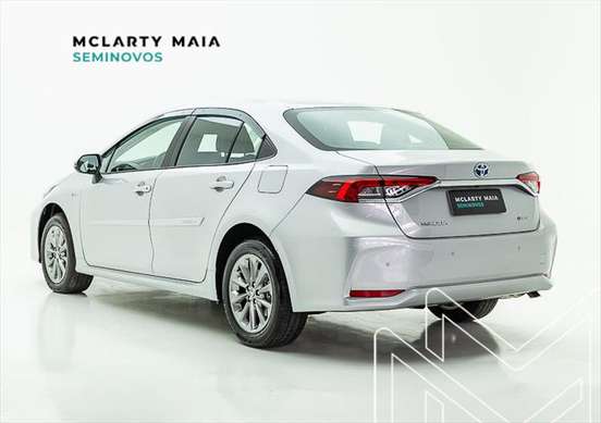 TOYOTA-COROLLA-2025