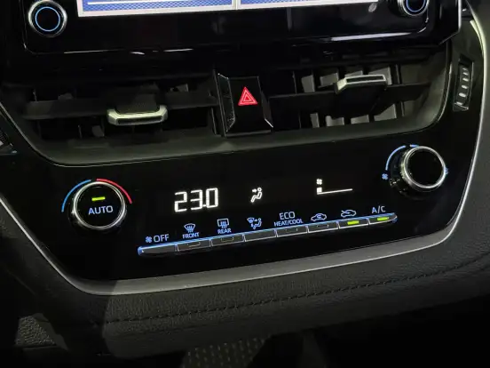 TOYOTA-COROLLA-2020