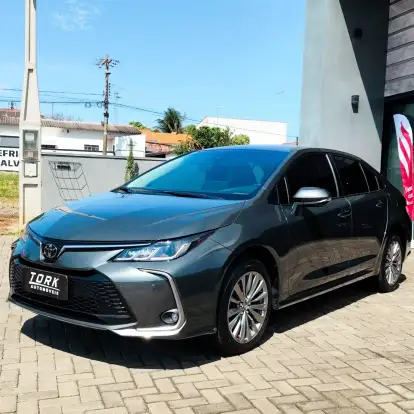 TOYOTA-COROLLA-2025