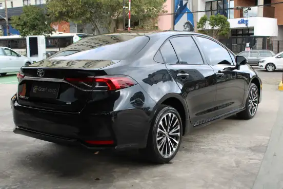 TOYOTA-COROLLA-2025
