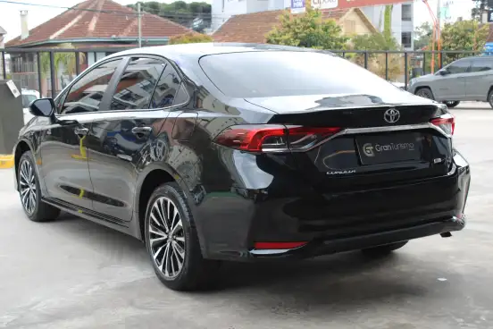 TOYOTA-COROLLA-2025