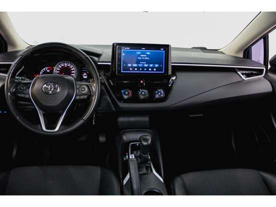 TOYOTA-COROLLA-2023