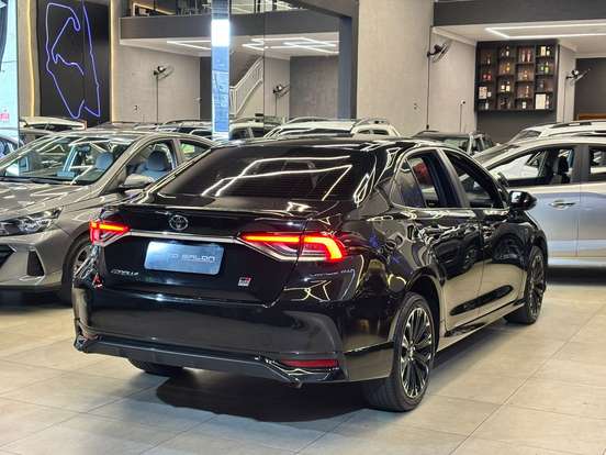 TOYOTA-COROLLA-2023