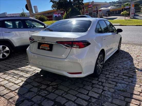 TOYOTA-COROLLA-2021