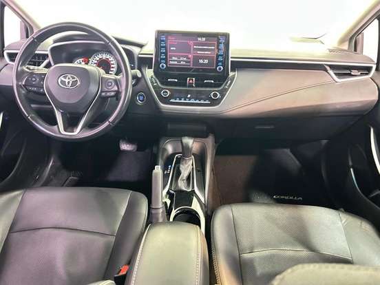 TOYOTA-COROLLA-2021