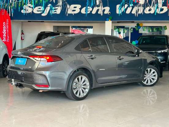 TOYOTA-COROLLA-2022