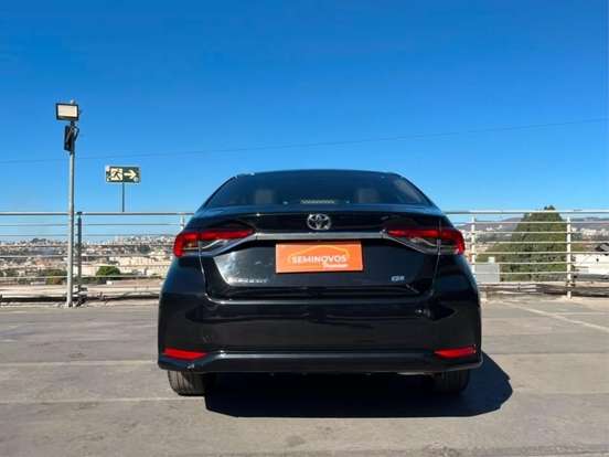 TOYOTA-COROLLA-2021
