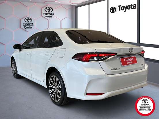 TOYOTA-COROLLA-2021