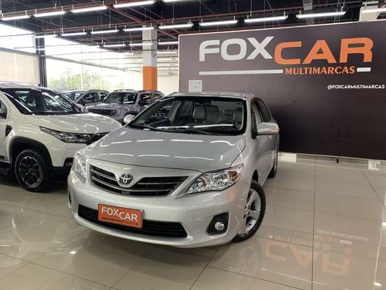 TOYOTA-COROLLA-2011
