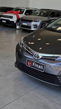 TOYOTA-COROLLA-2018