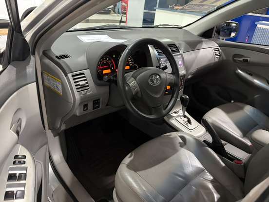 TOYOTA-COROLLA-2.0 XEI 16V FLEX 4P AUTOMÁTICO TOYOTA-COROLLA-2010