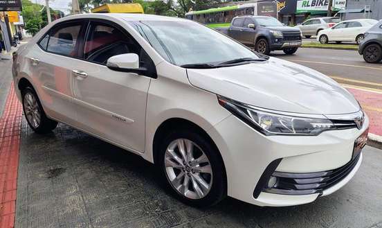 TOYOTA-COROLLA-2017
