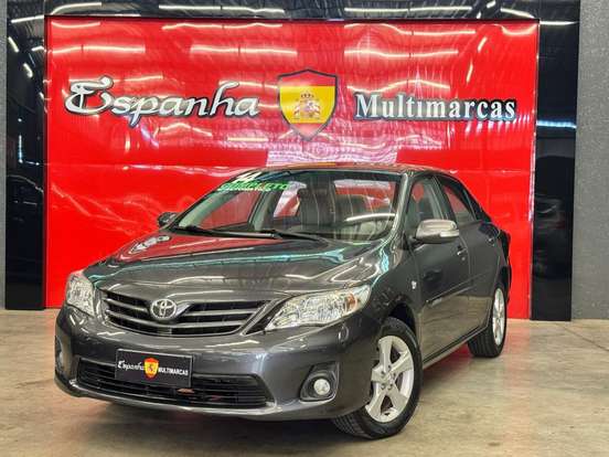 TOYOTA-COROLLA-2013
